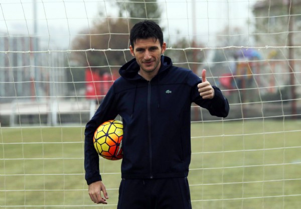 Akın: Şike sürecinde futbolu bırakmayı düşündüm