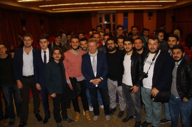 Futbolun Gülen Yüzü Anadolu Üniversitesi'nde Söyleşiye Katıldı