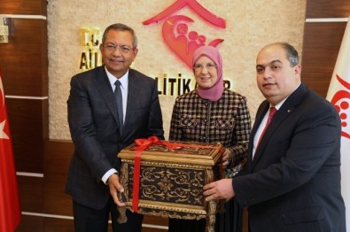 Kmtso'dan Bakan Ramazanoğlu'na 'Hayırlı Olsun' Ziyareti