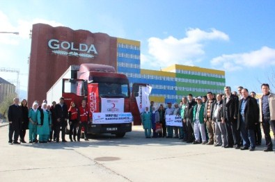 Kombassan'dan Bayır-Bucak Türkmenlerine Gıda Yardımı