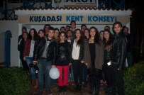 MEHMET GÜRKAN - Kuşadası Gençlik Meclisi'nden AIDS Haftası Etkinlikleri
