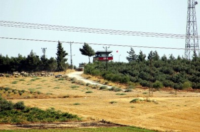 Suriye'den Türkiye'ye Geçmeye Çalışan IŞİD'li 7 Kişilik Aile Yakalandı