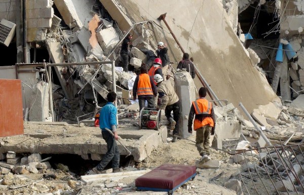 Rus Jetleri İdlib'de Mahkemeyi Vurdu