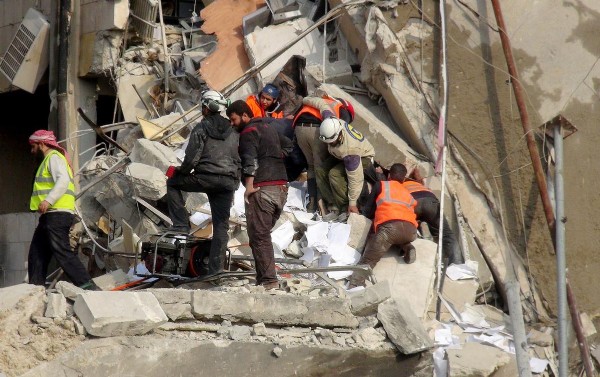 Rus Jetleri İdlib'de Mahkemeyi Vurdu