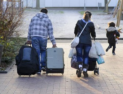 Almanya'da sınır dışı edilenlerin sayısı avrttı