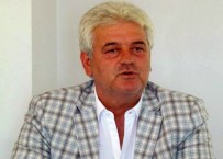 TUNCAY ÖZKAN - CHP'li Başkan CHP'li Vekili Eleştirdi