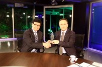 SÜLEYMAN BELEDİOĞLU - Coşkun Esen, Yılın Eğitimcisi