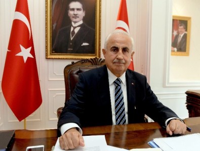 Edirne Valisi Şahin'den Atatürk'ün Edirne'ye Gelişinin 85. Yıl Dönümü Mesajı