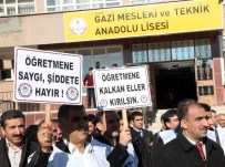 ÖĞRENCİ VELİSİ - Elazığ'da, Okul Müdür Yardımcısı Darp Edildi