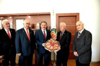 KURU KAYISI - Kıbrıs Gazileri, Başkan Çakır'ı Ziyaret Etti