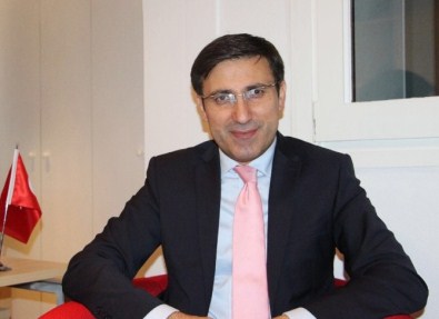 Küçükcan Açıklaması 'Batı Türkiye'yi Takdir Ediyor'