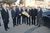 SELÇUK ÖZDAĞ - Özdağ Düzce Belediyesini Ziyaret Etti