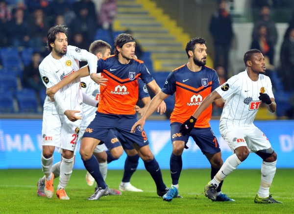 Samet Aybaba çıldırdı