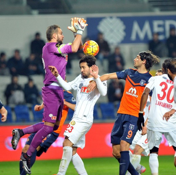 Samet Aybaba çıldırdı