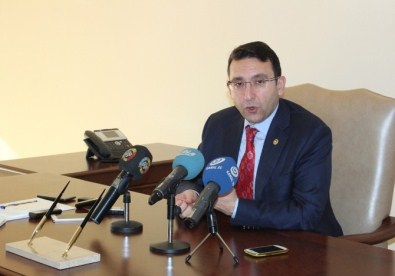 Davutoğlu'nun Başdanışmanı İzmir Başbakanlık Ofisinde