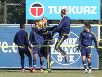 ALPER POTUK - Fenerbahçe, Antalyaspor Maçı Hazırlıklarını Tamamladı