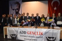 MAHMUT ESAT BOZKURT - Mahmut Esat Bozkurt Kuşadası'nda Anıldı