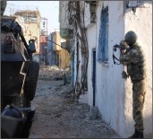 PKK OPERASYONU - Müşterek Sur Operasyonu'nun Fotoğrafları Paylaşıldı