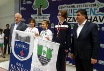 Özel Sanko Okulları'nın Yüzme Başarısı