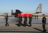 AKıN VARıCıER - Şehit Uzman Çavuşun Cenazesi Memleketine Getirildi