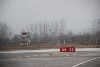 Tokat'ta Uçak Seferlerine Sis Engeli