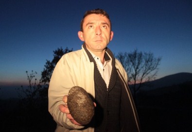 Bulunan Taş Göktaşı Mı ?