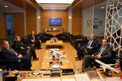 Hitit Üniversitesi'nde İlk Doktora Öğrenci Mezun Oldu