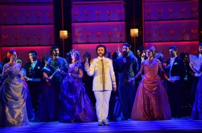 Yarasa opereti, 30 yıl aradan sonra İzdob'da