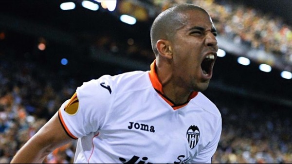 Feghouli Fener'e geliyor