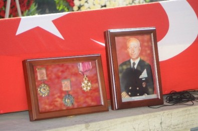 12 Eylül Döneminin Başbakanı Bülend Ulusu Son Yolculuğuna Uğurlanıyor