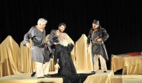 AKŞEHİR BELEDİYESİ - Aşkın Gözyaşları-Tebrizli Şems Tiyatro Oyunu Akşehir'de