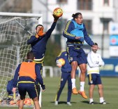 CAN BARTU - Fenerbahçe'de Medicana Sivasspor Maçı Hazırlıkları Başladı