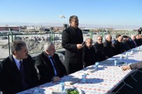 İHLAS HOLDING - Kamyoncular Garajındaki Düzenleme Çalışmaları Sona Erdi