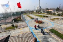 SULTANGAZİ BELEDİYESİ - Öğrencilere Uygulamalı Trafik Eğitimleri