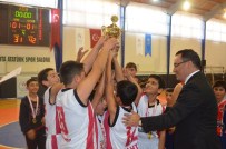 MUSTAFA ÇIÇEK - Okullar Arası Basketbol Müsabakalarında Kahta'nın İki Takımı Bölgede İli Temsil Edecek