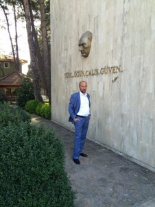 Ziraat Mühendisi Burhan Özhan, Başkan Adayı Olduğunu Açıkladı