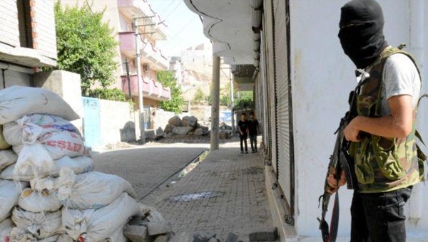 İngiliz Finansal Times: Bebek yüzlü Kürt isyancılar