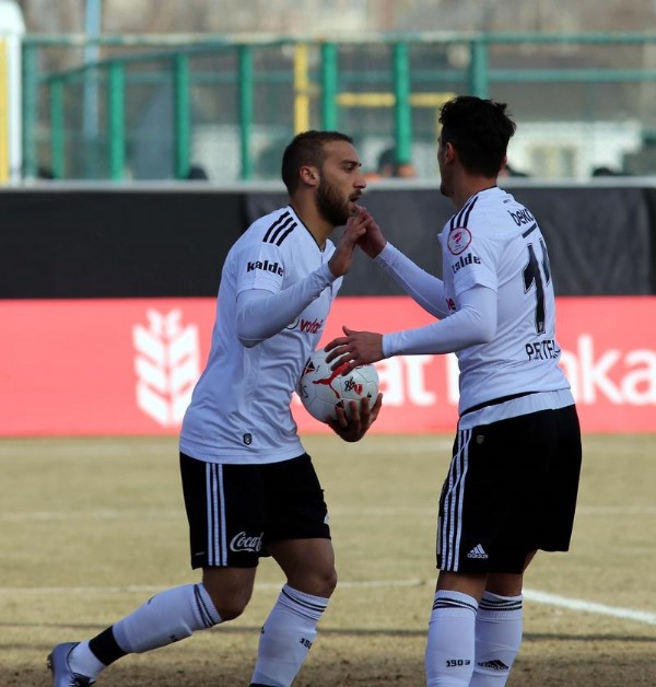 Beşiktaş Sivas Deplasmanında Gollerle Isındı