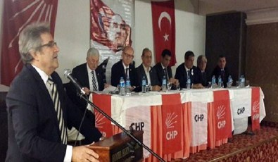 Bandırma'da CHP İl Başkan Adayları Toplandı