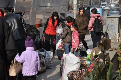 İç Savaştan Kaçan Ahıskalılara Türkiye Kucak Açtı