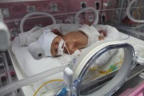 SOLUNUM YETMEZLİĞİ - Yenidoğan Bakım Ünitesinde Prematüre Bebekler Can Buluyor