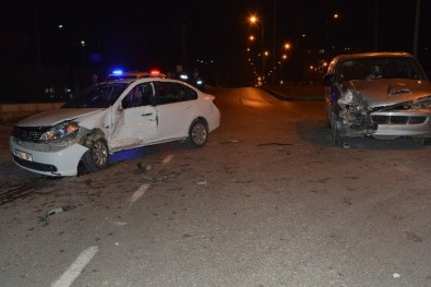 Sinop'ta Trafik Kazası Açıklaması 3 Yaralı