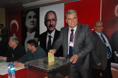 CHP'nin Bartın İl Kongresi Tartışmalar Arasında Yapıldı