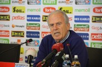 MUSTAFA DENİZLİ - Mustafa Denizli Açıklaması 'Bir Puan Kötünün İyisi'