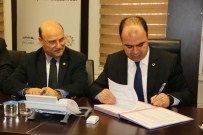 NİHAT ÇİFTÇİ - Belediye İle Bem-Bir-Sen Arasında Sözleşme İmzalandı