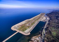 UÇAK SEFERİ - Karadeniz Havaalanları Yoğun