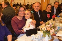 Miniklerin Yeni Yıl Sevinci