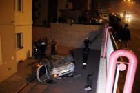 Otomobil Bahçeye Uçtu