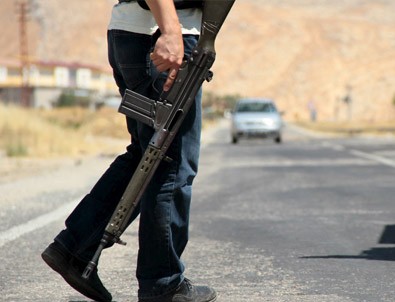 Sendikalardan terör operasyonları için iş bırakma eylemi