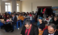 AKŞEHİR BELEDİYESİ - Akşehir'de 20 Bin Öğrenci Aileleriyle Birlikte Kitap Okudu